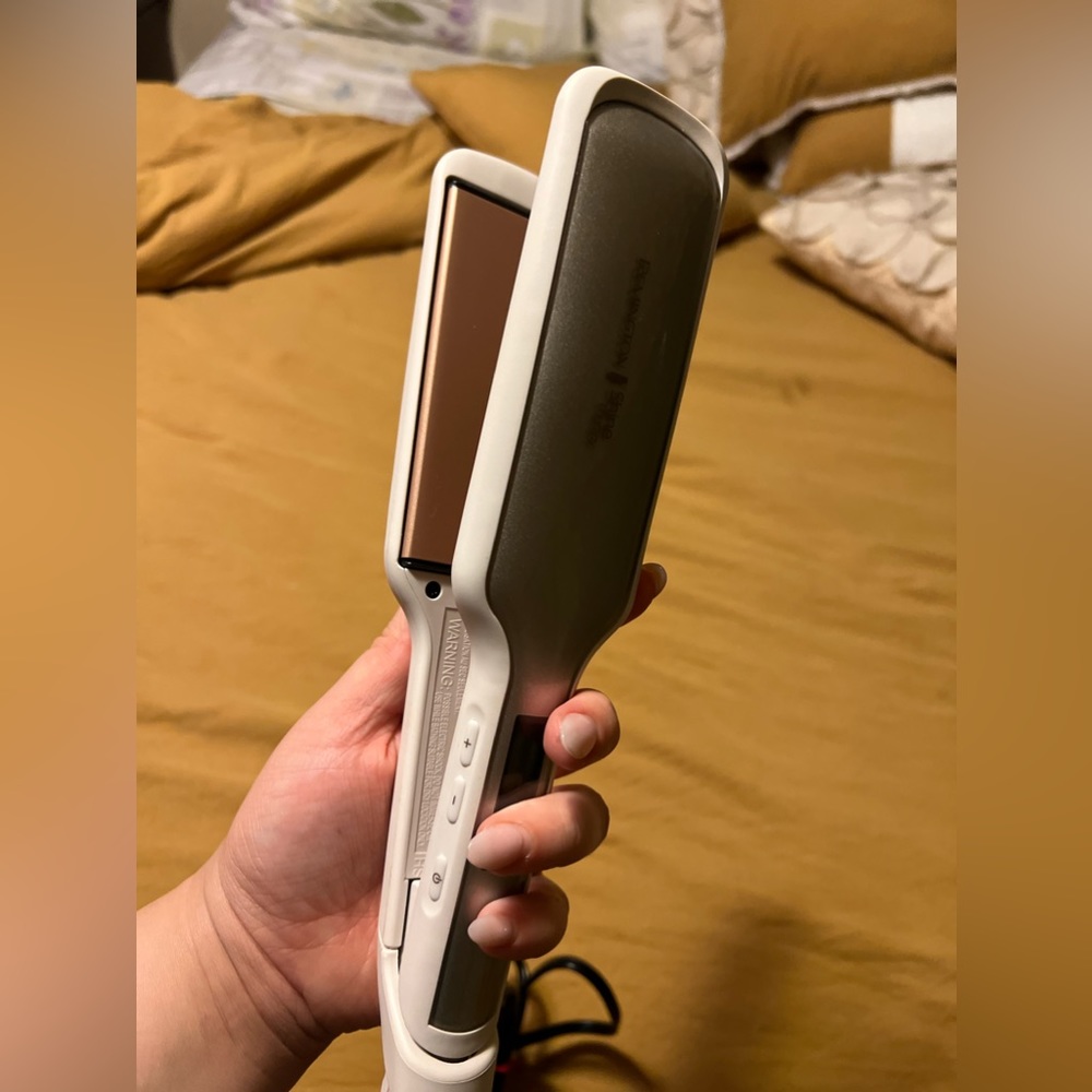 Flat iron